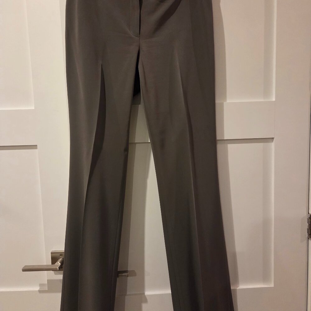 Tahari Medium Grey Dress Pants Size 10